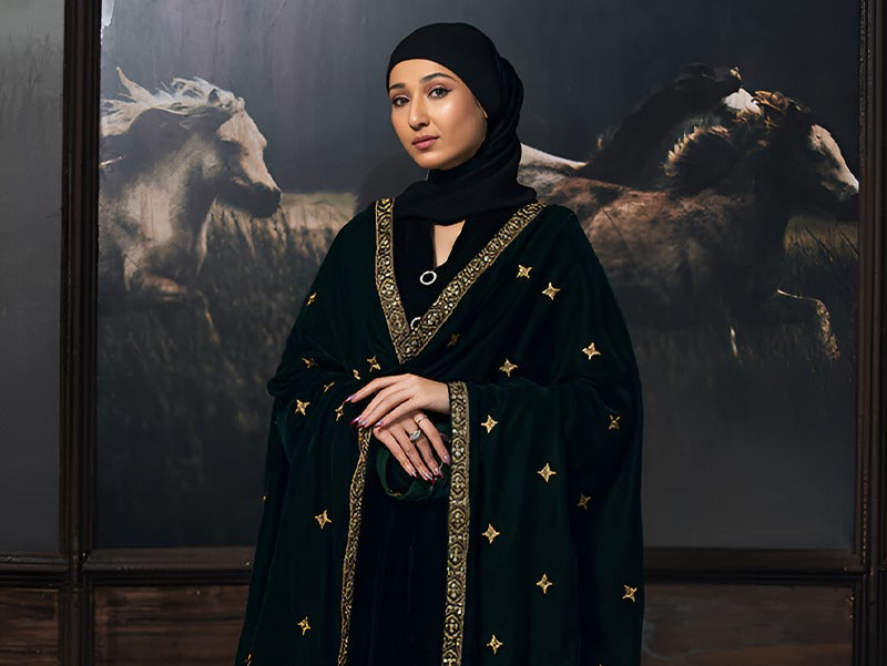 What Makes Pakistani Velvet Shawls Unique?
