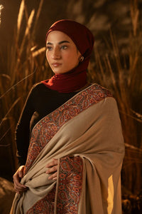 Floral Motif Border Skin