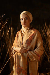 Moonlight Kaani Shawl light